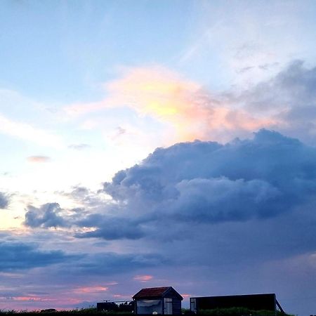 Mac Shack Cottage Ashen Екстер'єр фото